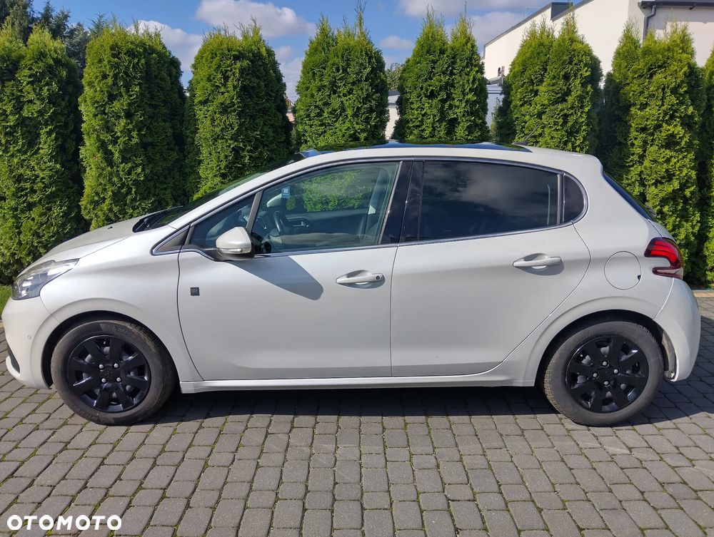 Peugeot 208 PureTech 82 Start & Stop Tech Edition - 2