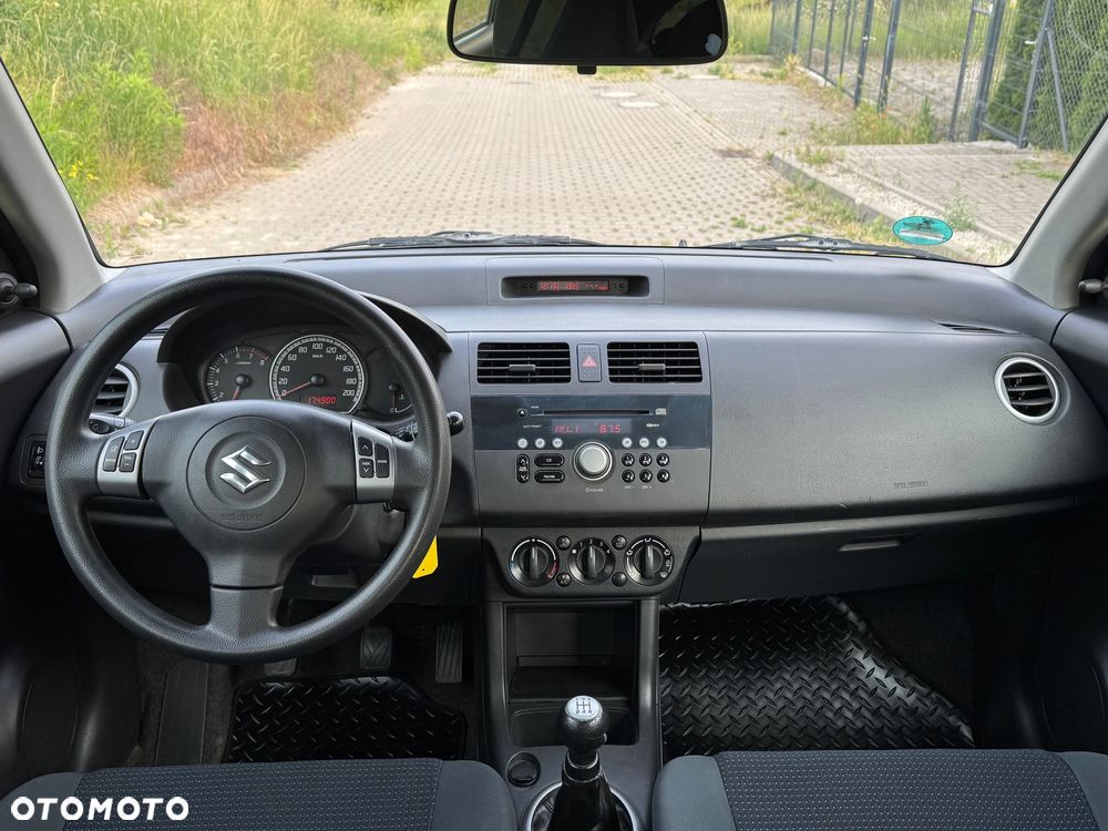 Suzuki Swift 1.3 Comfort - 23