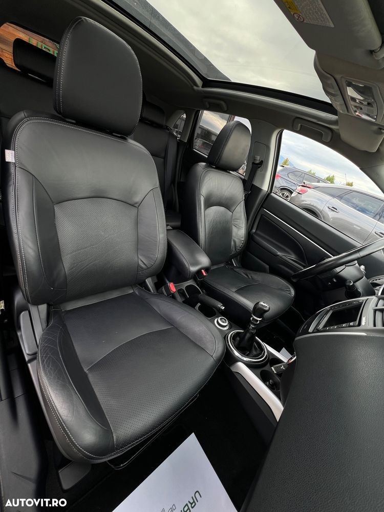 Mitsubishi ASX 1.8 DI-D 4WD Instyle - 19
