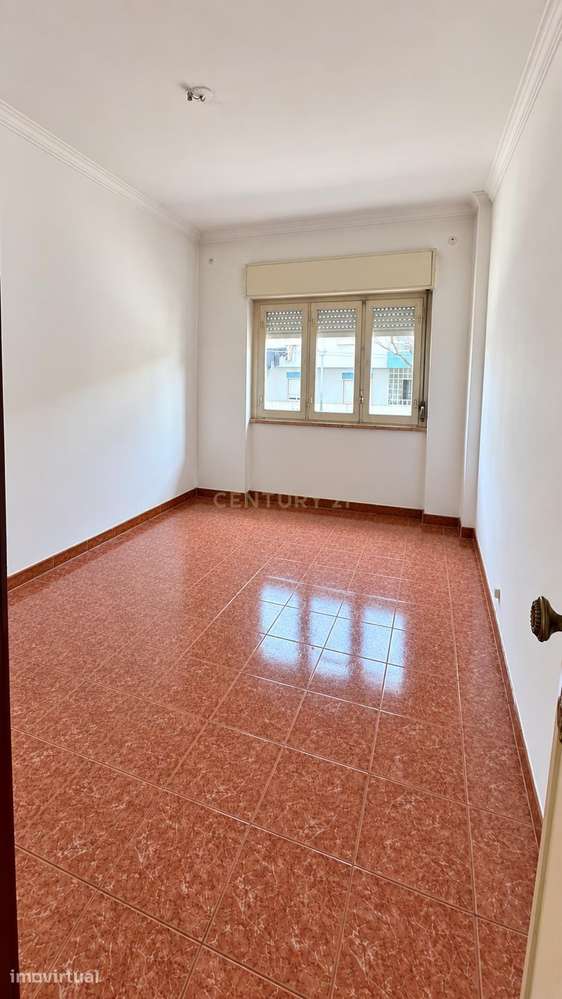 Apartamento T2 no Centro de Odivelas - Grande imagem: 4/12
