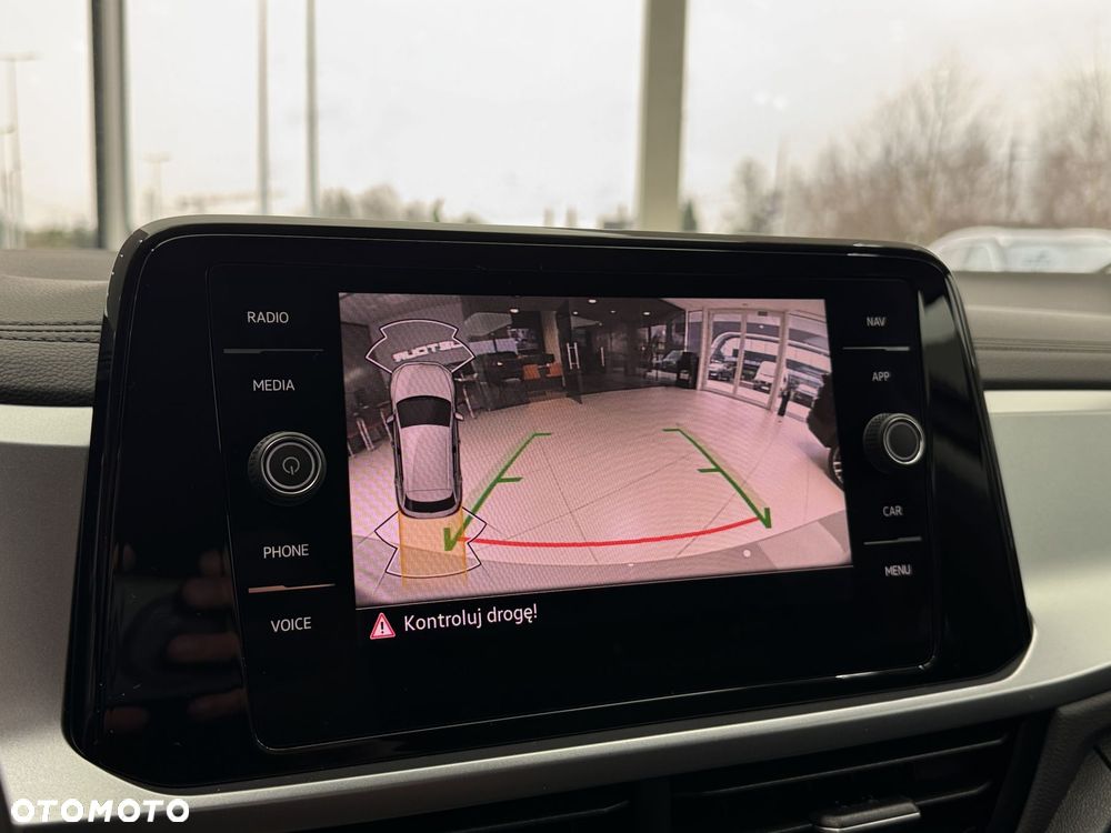 Volkswagen T-Roc 1.0 TSI Life - 36