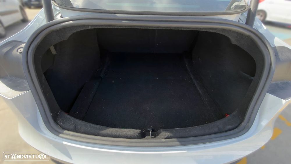 Tesla Model 3 Long Range Tração Integral Premium - 18