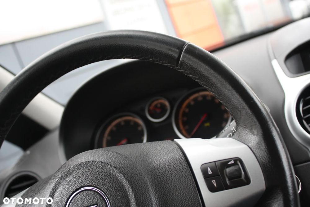 Opel Corsa 1.2 16V Graphite - 21