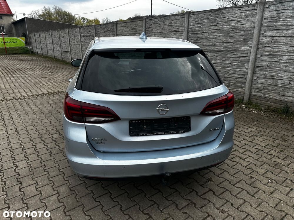 Opel Astra 1.4 Turbo Innovation - 10
