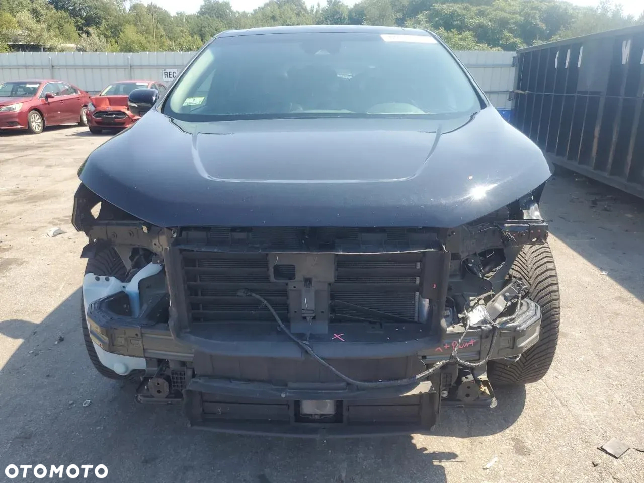 Ford Edge - 28