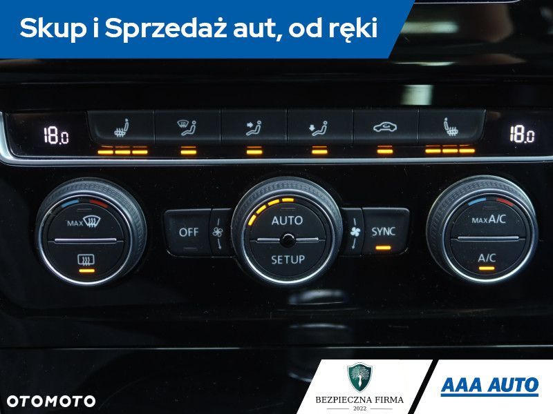 Volkswagen Golf Variant - 14