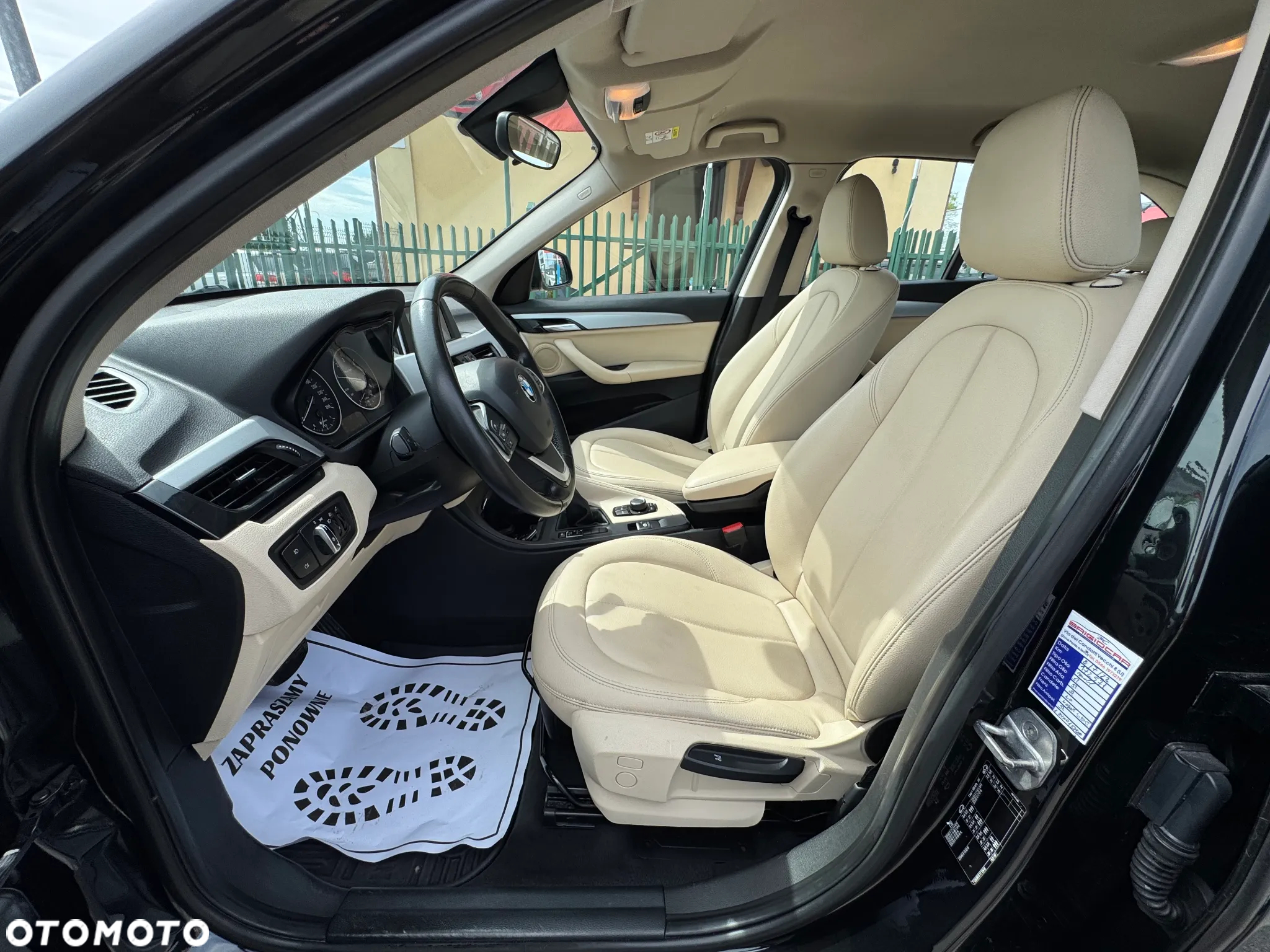 BMW X1 sDrive18d Business Edition sport - 17