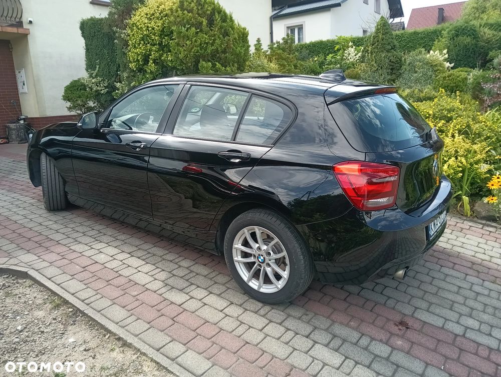 BMW Seria 1 116i - 4