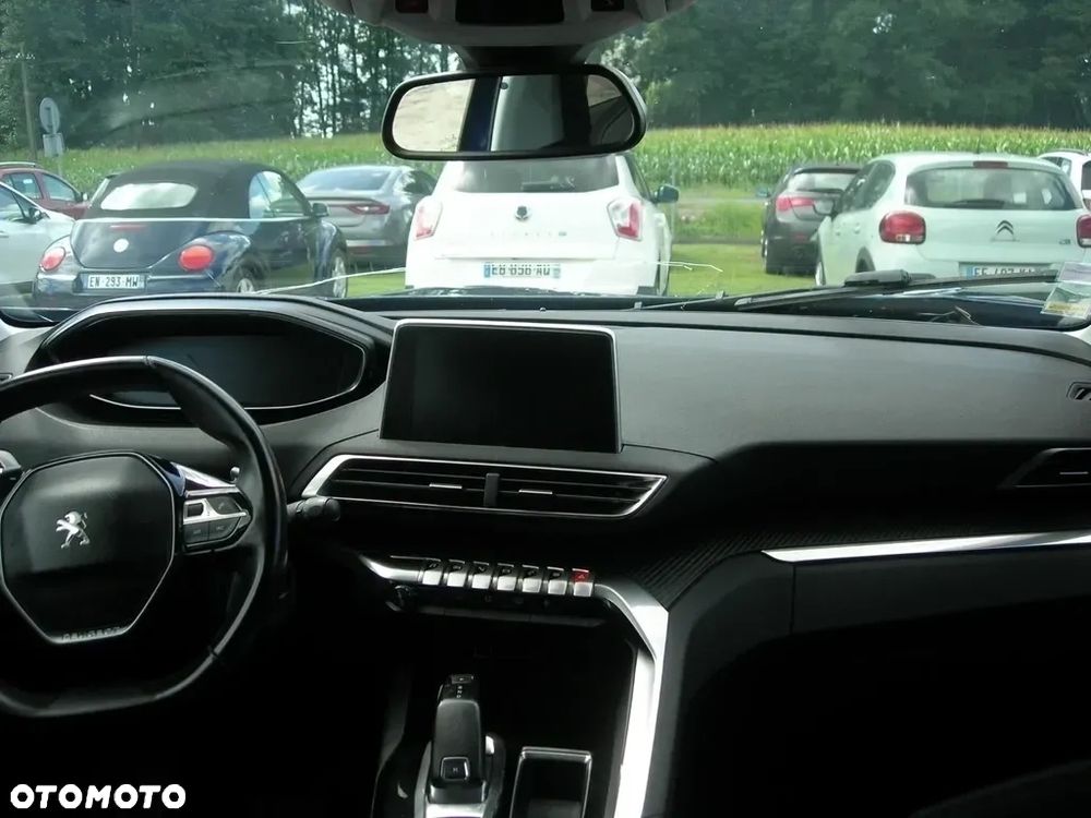 Peugeot 3008 - 13