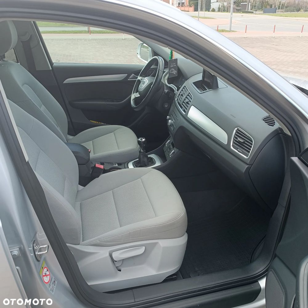 Audi Q3 - 25