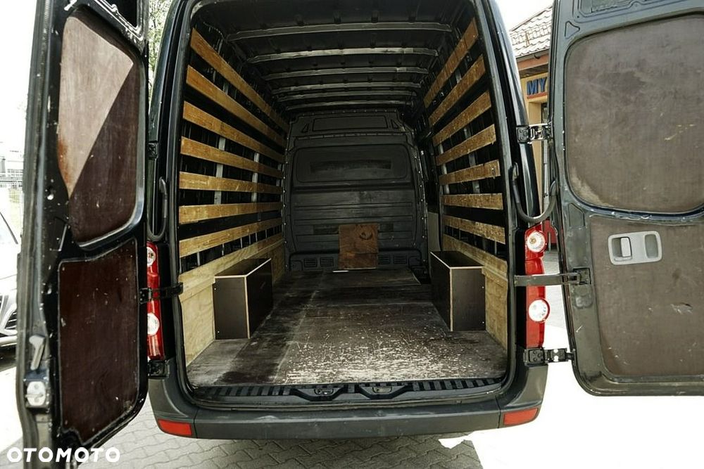 Volkswagen Crafter - 21