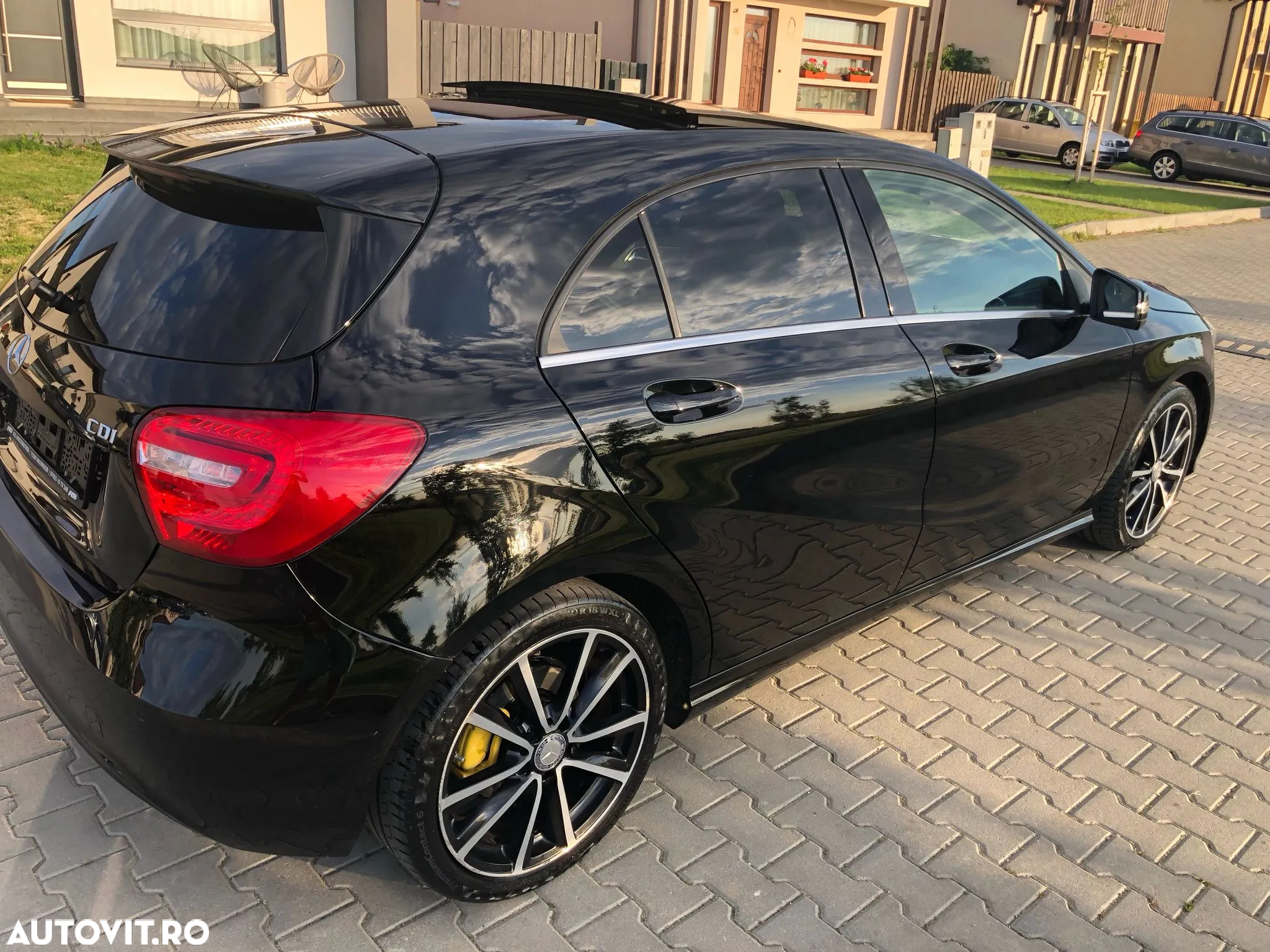 Mercedes-Benz A 180 CDI BlueEFFICIENCY Edition Style - 2
