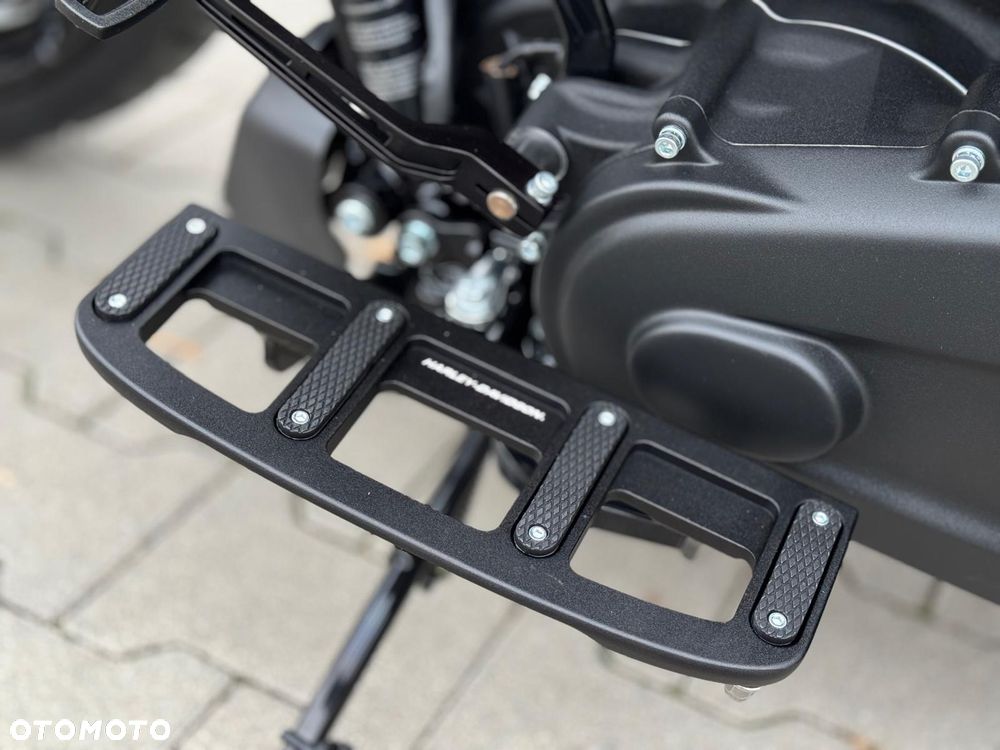 Harley-Davidson Touring Road King - 11