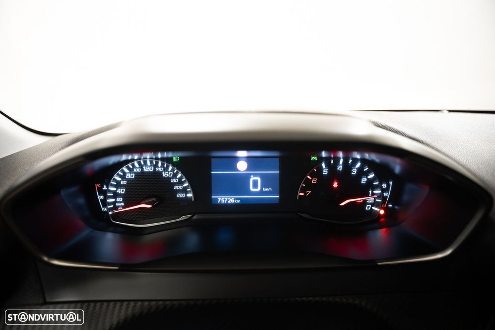 Peugeot 208 1.2 PureTech Active - 24