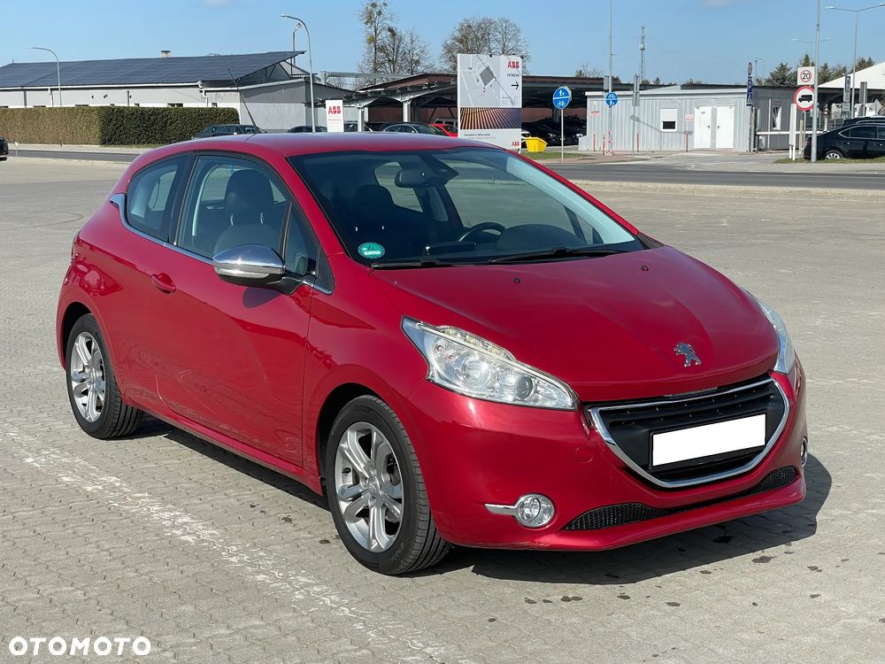 Peugeot 208 PureTech 110 Stop & Start Allure - 15