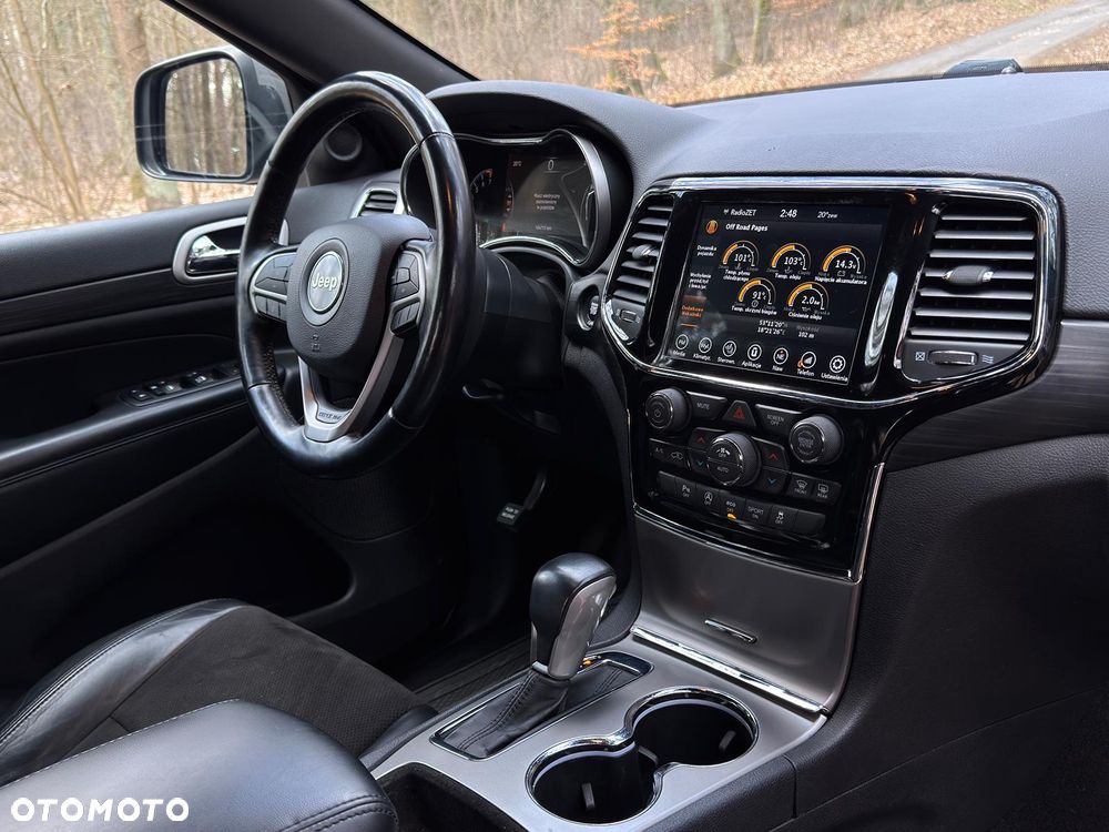 Jeep Grand Cherokee - 8