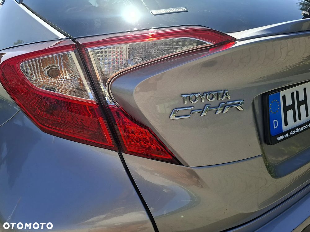 Toyota C-HR - 6