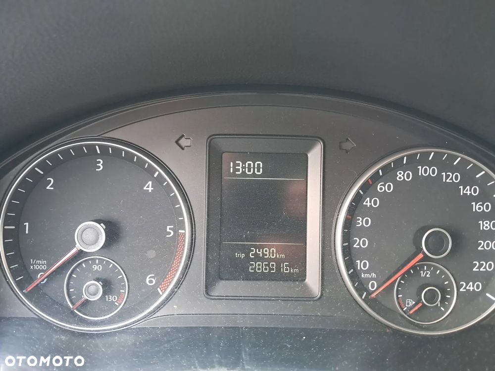 Volkswagen Golf Plus 1.6 TDI Comfortline - 7