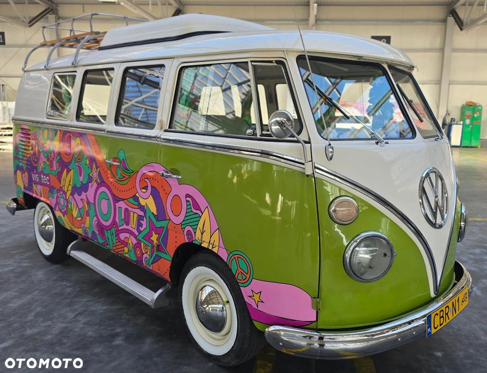 Volkswagen Transporter - 2