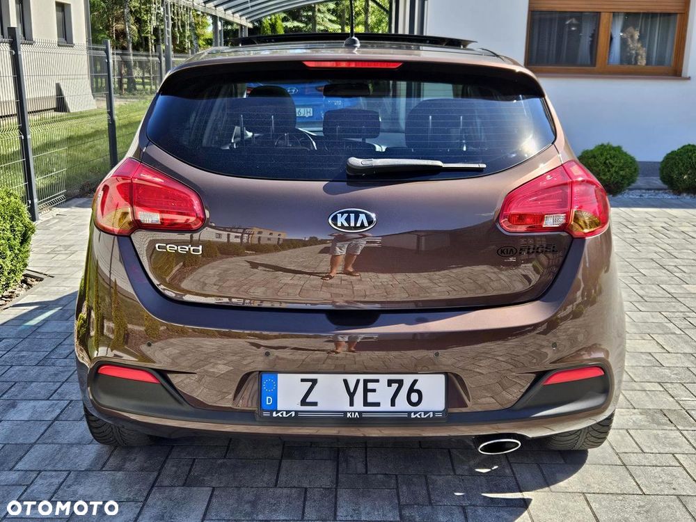 Kia Ceed 1.6 GDI DCT Platinum Edition - 8