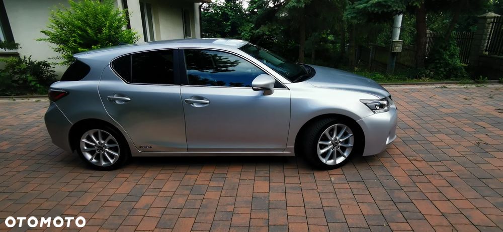 Lexus CT 200h Prestige - 5