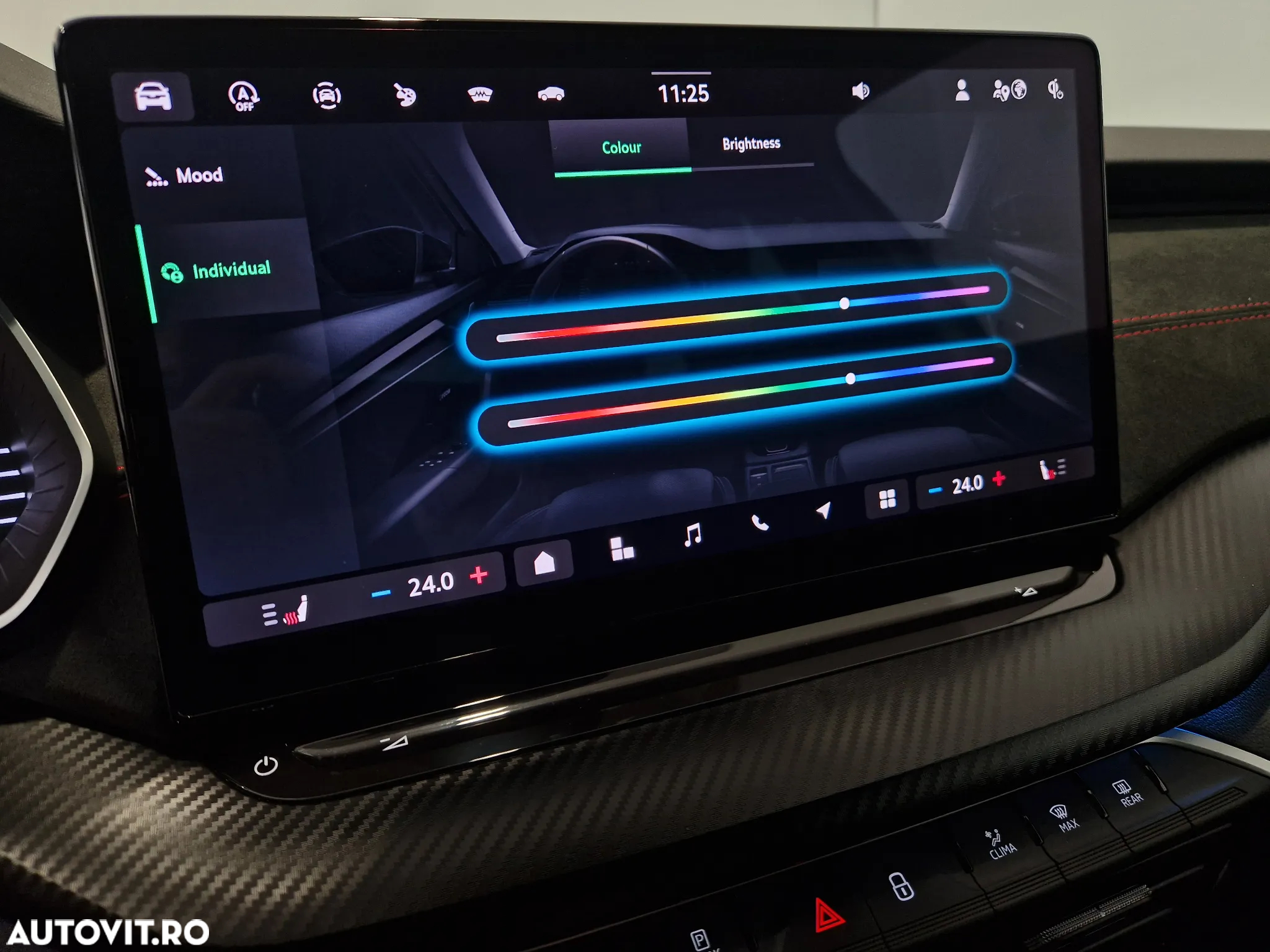 Skoda Octavia 2.0 TSI 265 CP DSG RS - 25