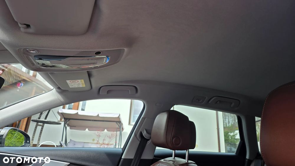 Audi A4 Avant 2.0 TDI ultra - 16