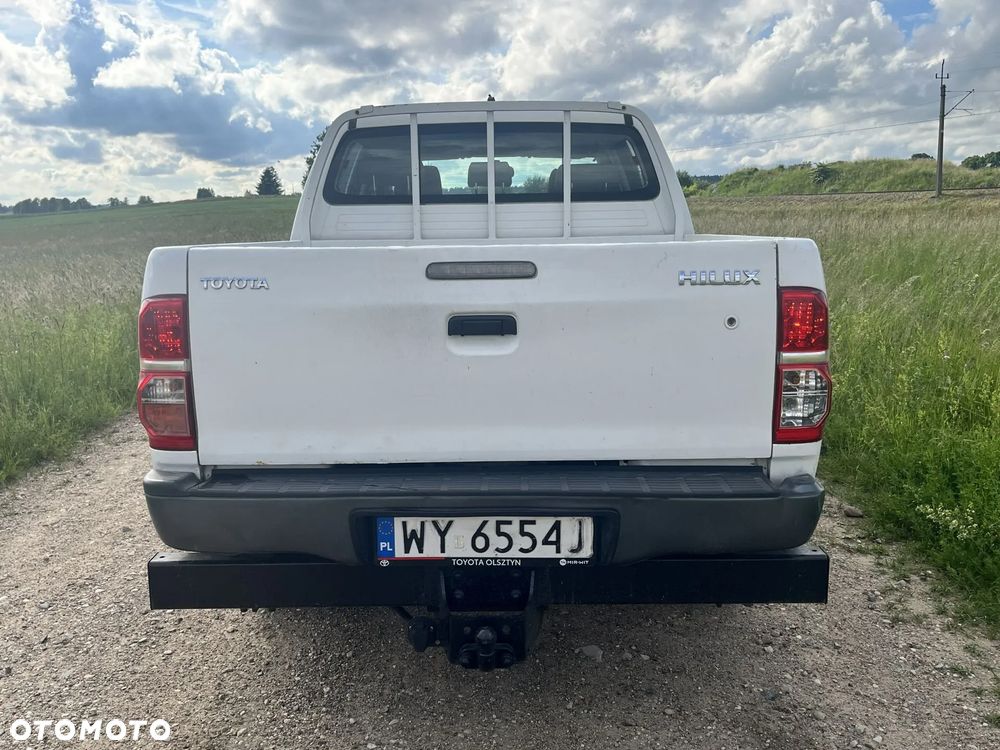 Toyota Hilux 2.5 D-4D DLX - 7