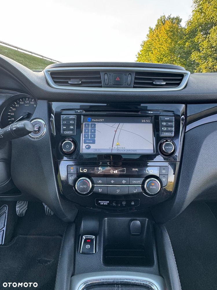 Nissan Qashqai 1.6 DIG-T Tekna+ - 36
