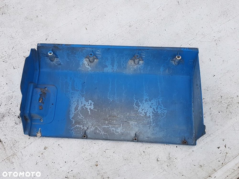 DAF 65 75 85 CF EURO 5 Przedłużenie Kabiny Stopnicy NADKOLE PRAWE 1781897 - 2