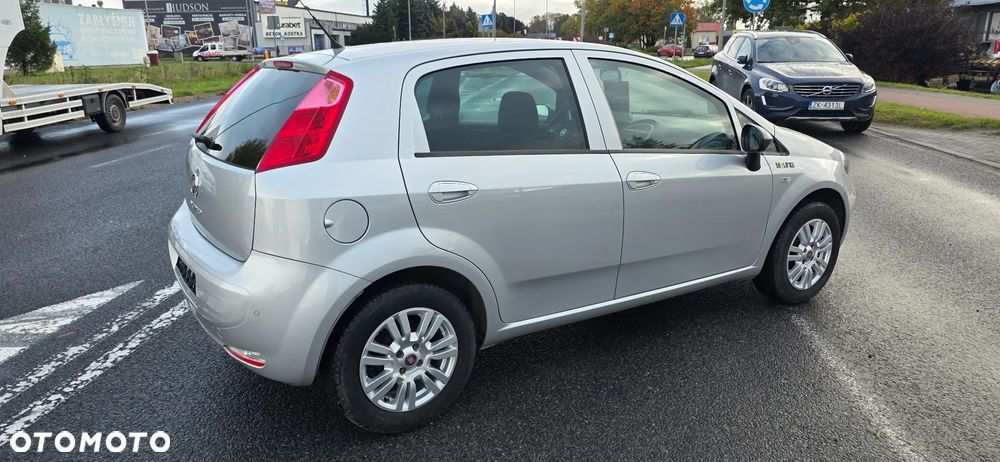 Fiat Punto 1.2 Young - 5