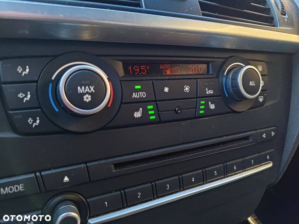 BMW X3 xDrive30d xLine - 32