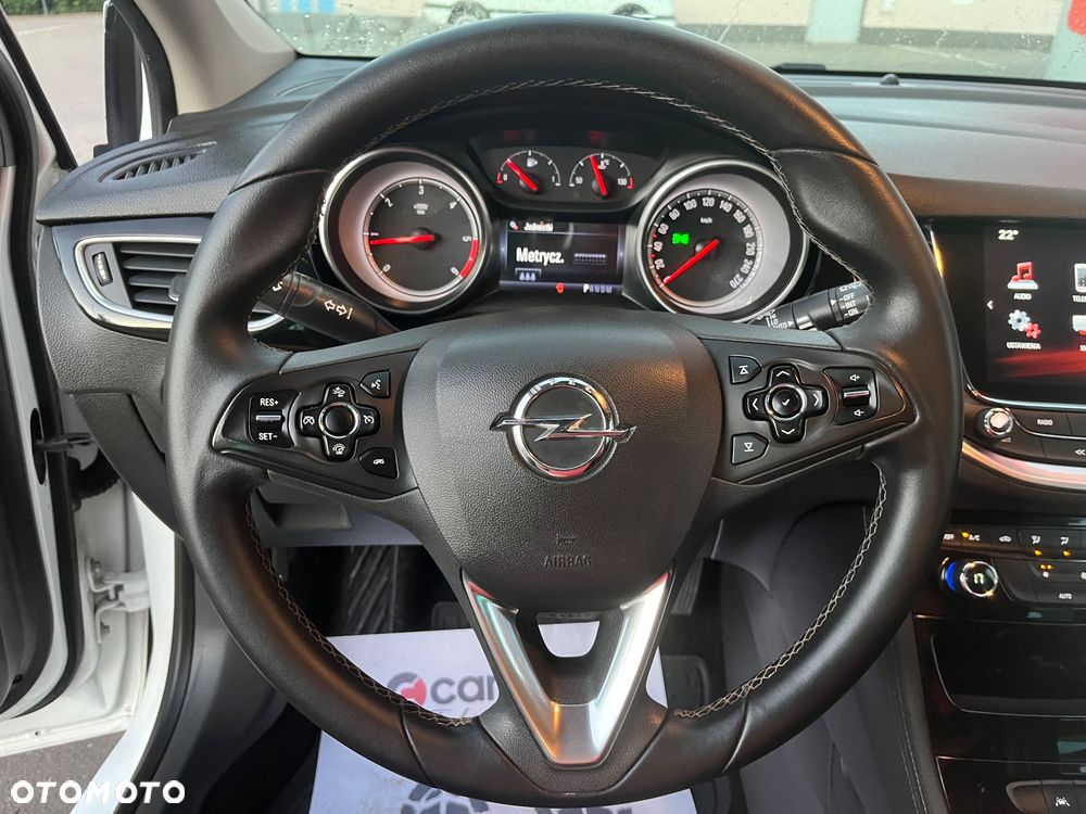 Opel Astra 1.6 D Automatik Start/Stop ON - 12