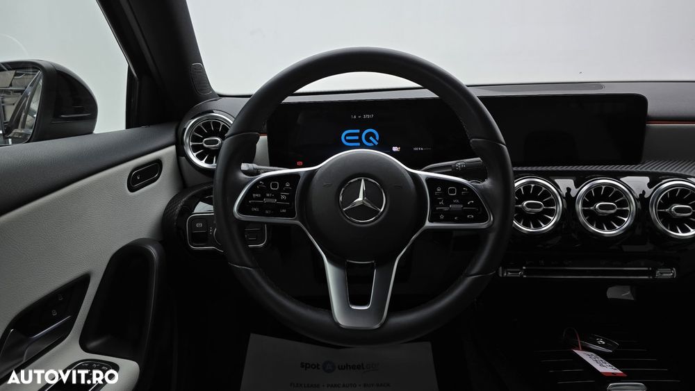Mercedes-Benz A - 15