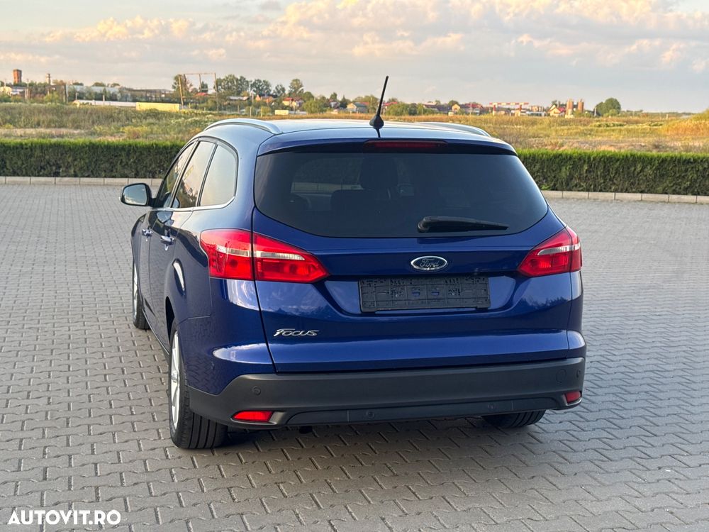 Ford Focus - 7