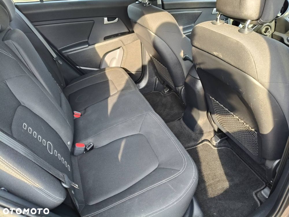 Kia Sportage 1.7 CRDI 2WD ISG Spirit - 11