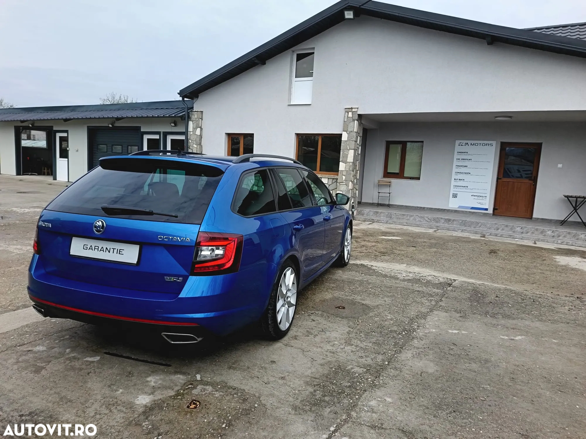 Skoda Octavia Combi Diesel 2.0 TDI RS - 7