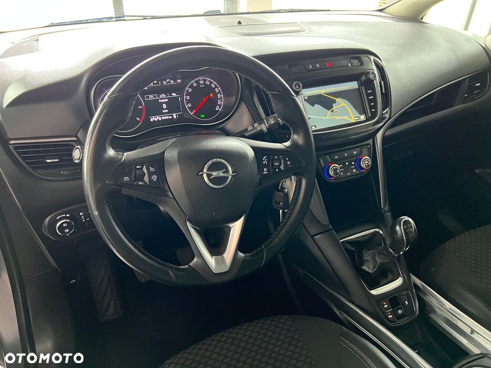 Opel Zafira - 13