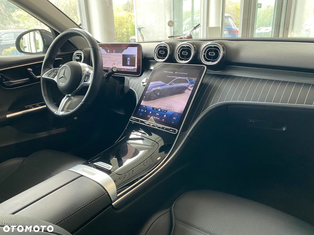 Mercedes-Benz Klasa C 220 d mHEV - 18