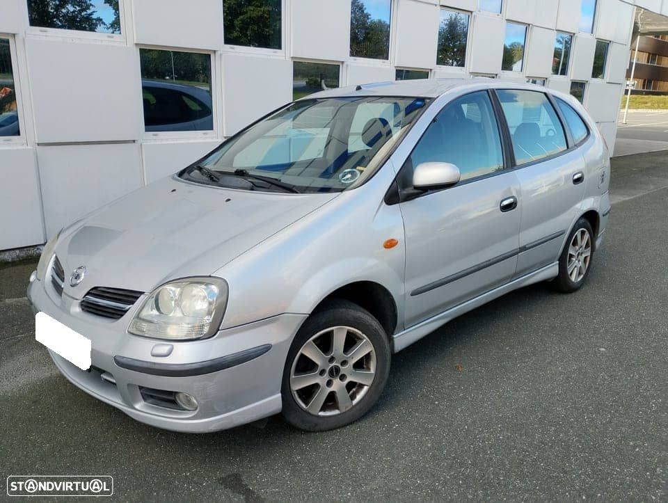 Nissan Almera Tino - 7