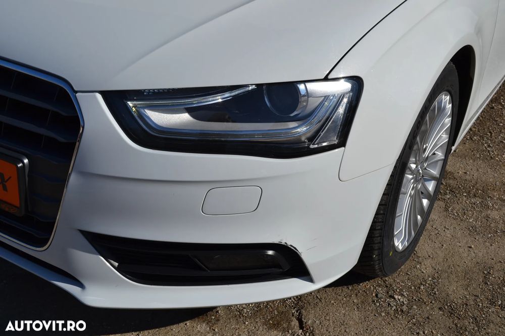 Audi A4 2.0 TDI DPF Ambition - 32