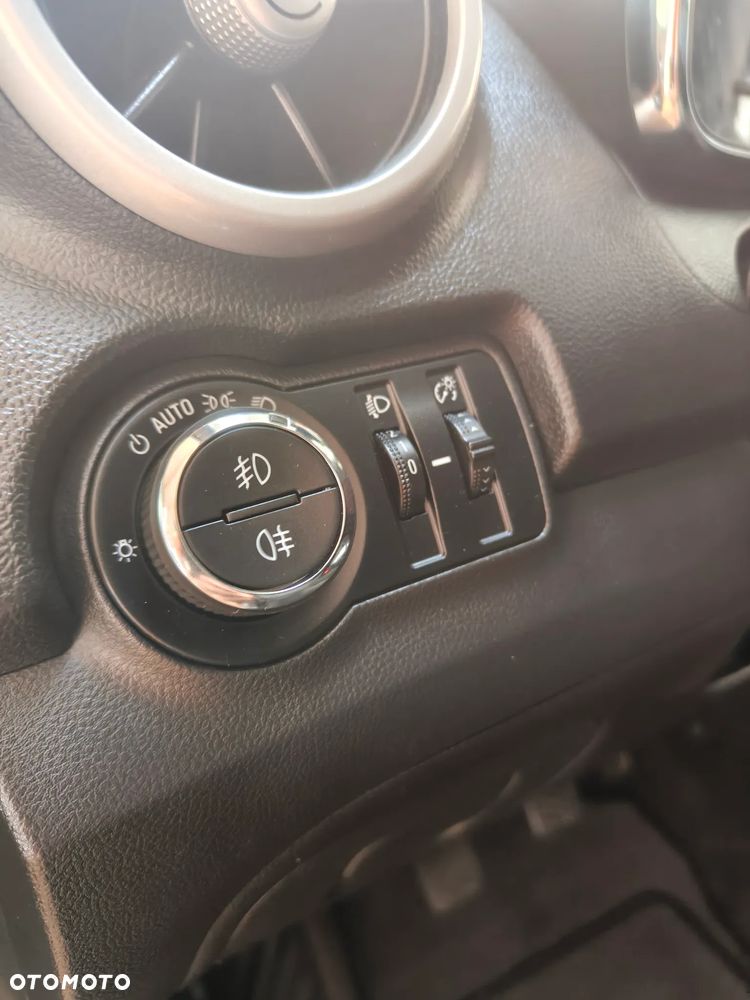 Chevrolet Trax 1.4 T LS - 21