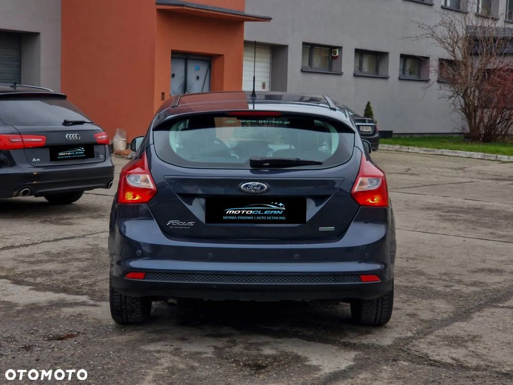 Ford Focus 1.0 EcoBoost Edition - 4