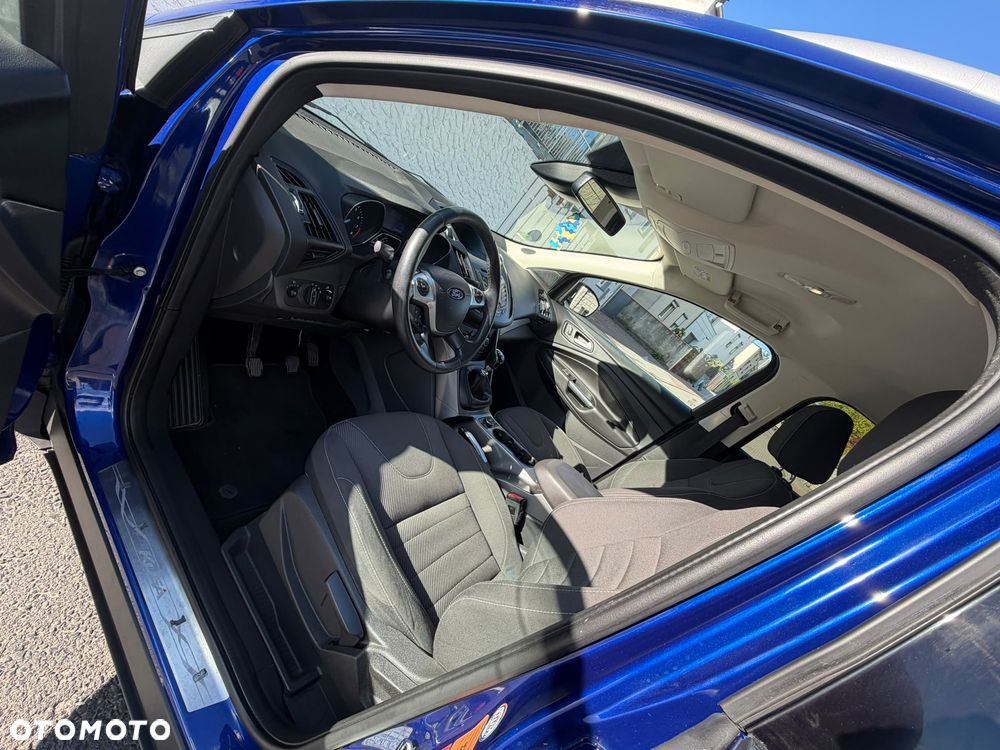 Ford Kuga - 18