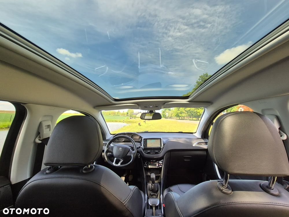 Peugeot 2008 120 VTI Allure - 22