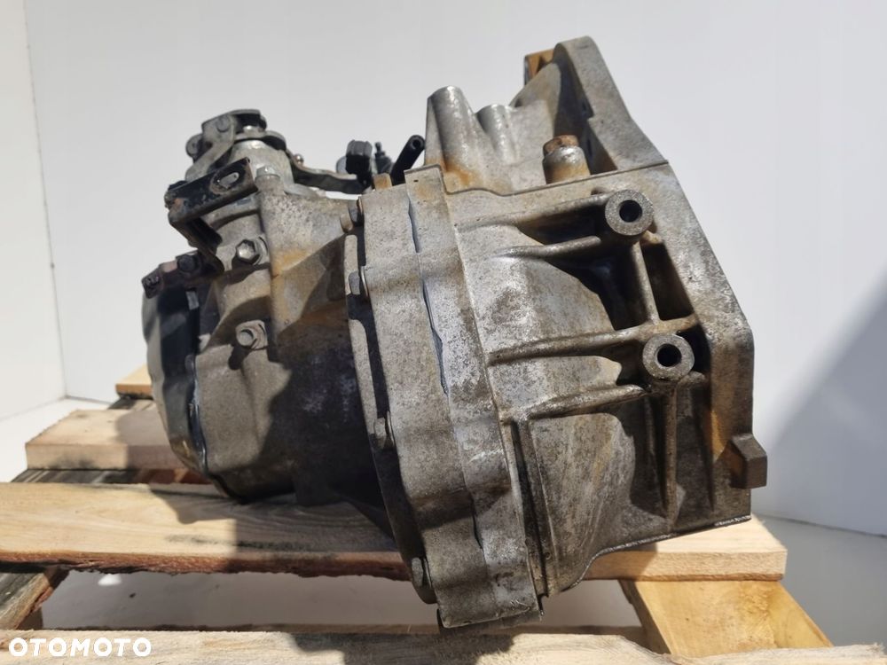 SKRZYNIA BIEGÓW Suzuki SX4 Fiat Sedici 1.6 16v manualna MANUAL 79J0 - 8