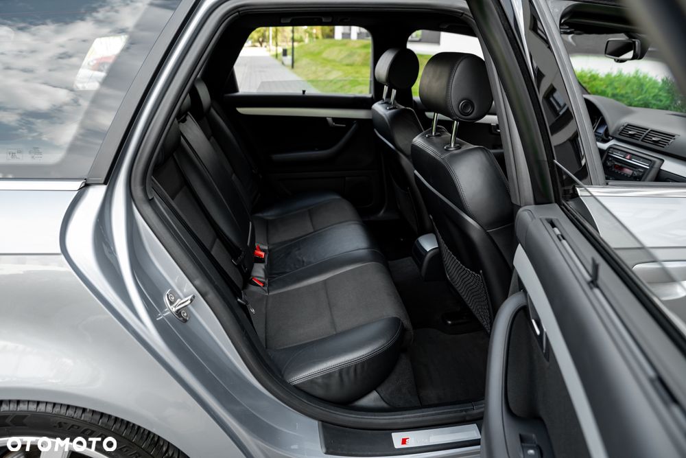 Audi A4 Avant 1.8T - 26