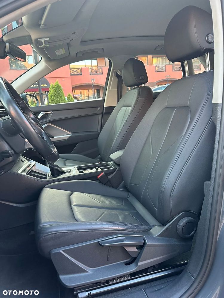 Audi Q3 2.0 TDI S tronic design - 10