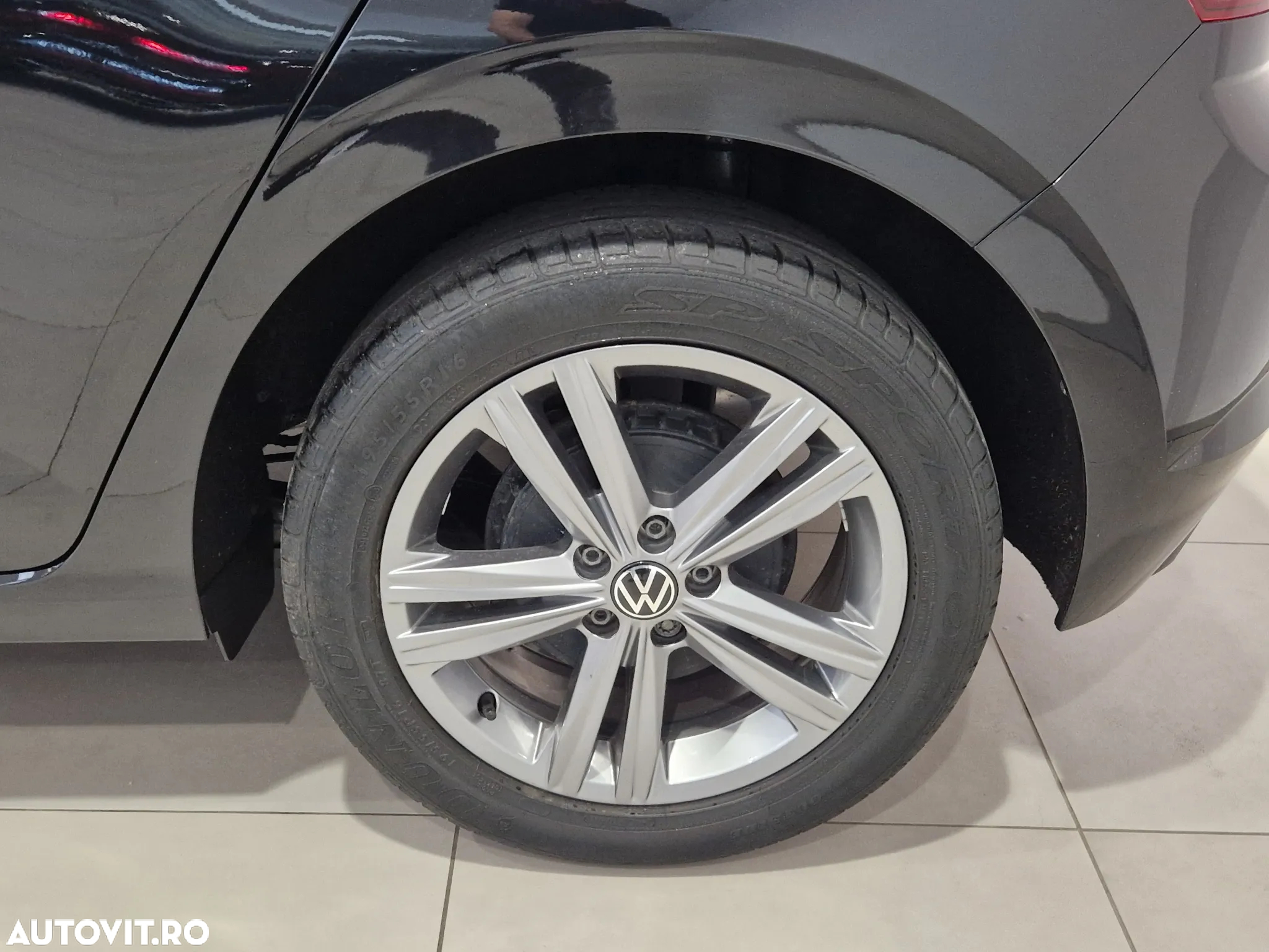 Volkswagen Polo 1.0 TSI DSG Highline - 10