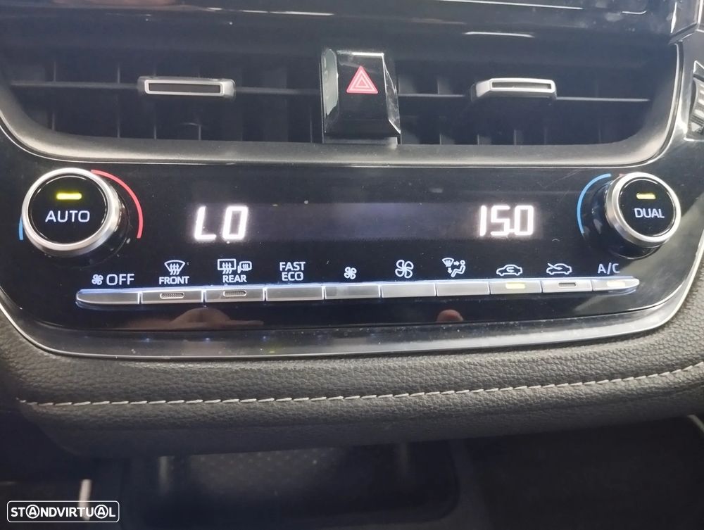 Toyota Corolla 1.8 Hybrid Comfort - 31